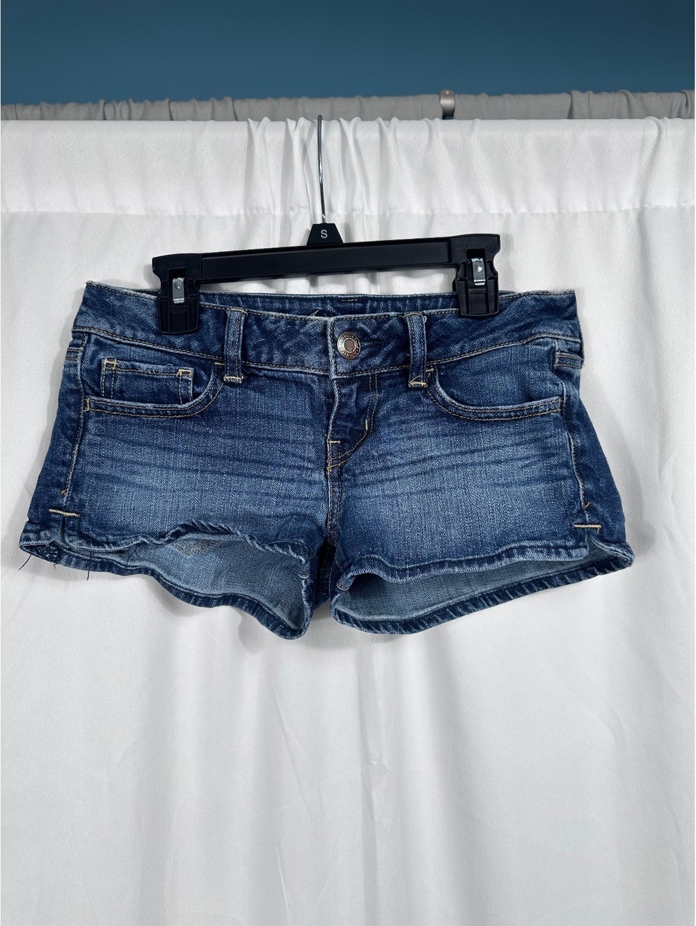 American Eagle Outfitters Women's Denim Shorts Size 0